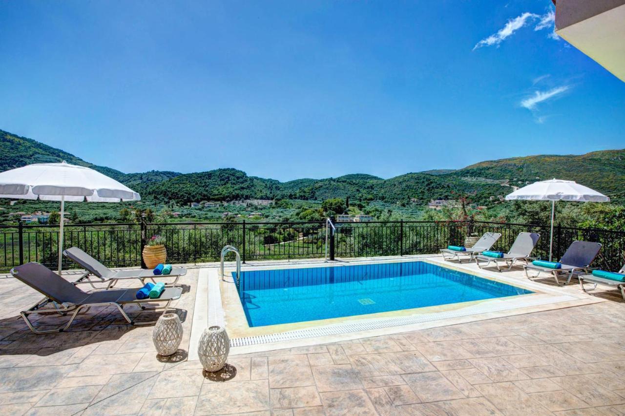 Bougainvillea Villa Keri Exterior photo